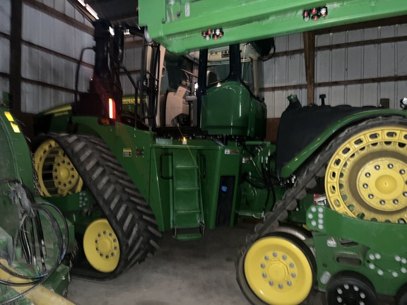 2021 John Deere 9520RX Tractor Rubber Track