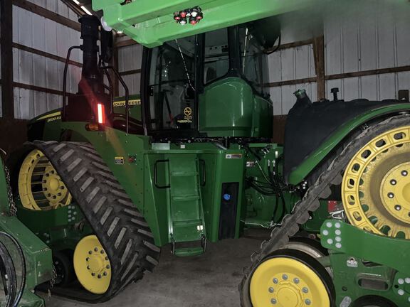 2021 John Deere 9520RX Tractor Rubber Track