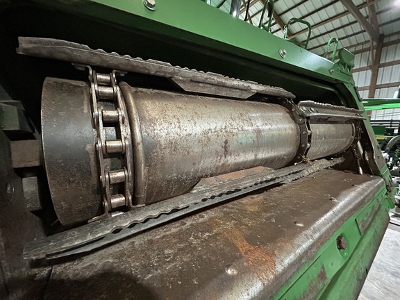 2014 John Deere S690 Combine