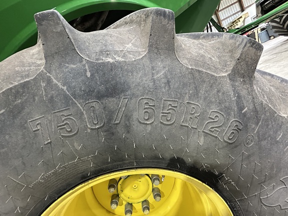 2014 John Deere S690 Combine