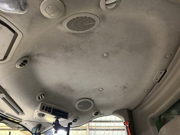 2014 John Deere S690 Combine