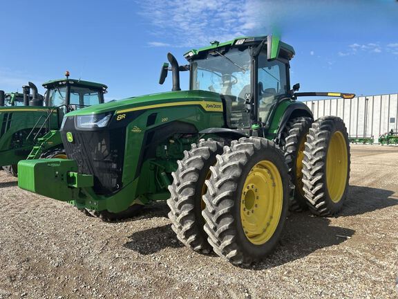 2022 John Deere 8R 230 Tractor