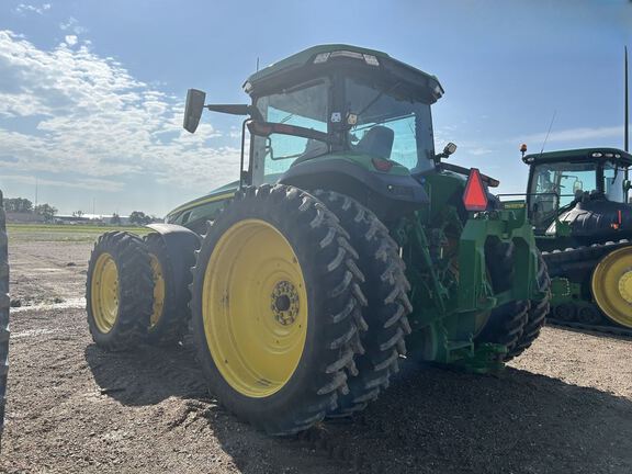 2022 John Deere 8R 230 Tractor