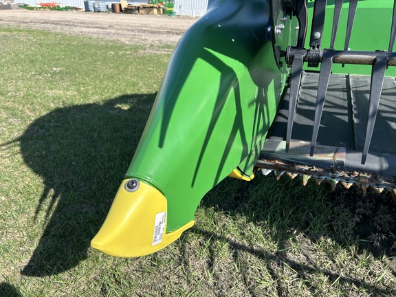 2017 John Deere 640FD Header Combine