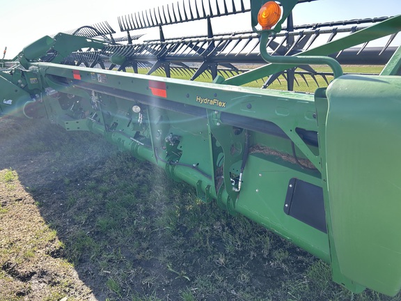 2017 John Deere 640FD Header Combine