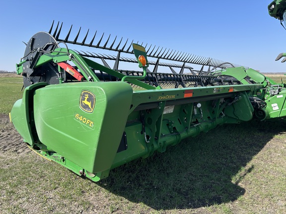 2017 John Deere 640FD Header Combine