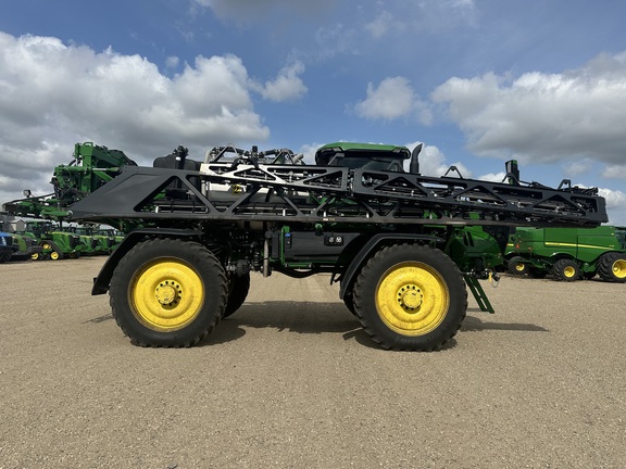 2024 John Deere 616R Sprayer/High Clearance