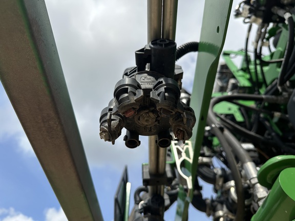 2024 John Deere 616R Sprayer/High Clearance