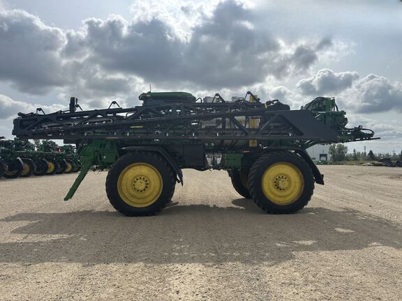 2024 John Deere 616R Sprayer/High Clearance