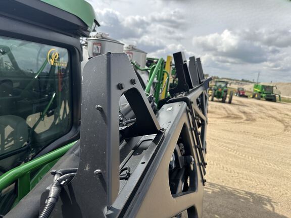 2024 John Deere 616R Sprayer/High Clearance