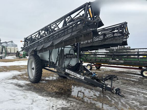 2001 Flexi-Coil S67 Sprayer/High Clearance