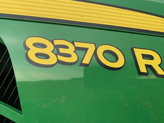 2017 John Deere 8370R Tractor