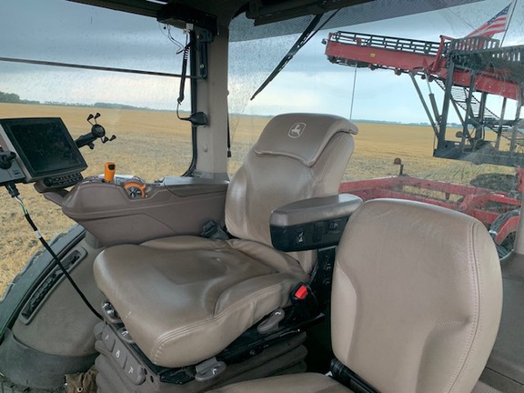 2017 John Deere 8370R Tractor