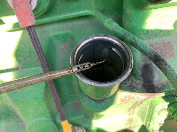 2017 John Deere 8370R Tractor