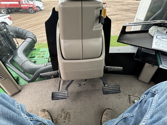 2018 John Deere 9570RX Tractor Rubber Track