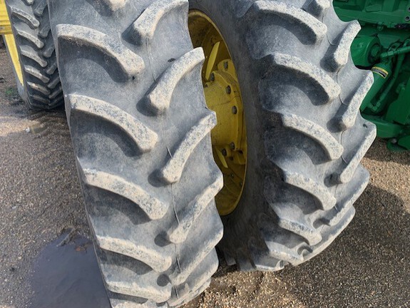 2019 John Deere 8345R Tractor