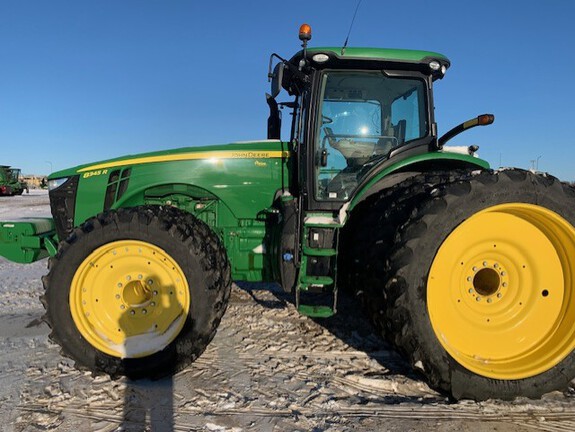 2019 John Deere 8345R Tractor