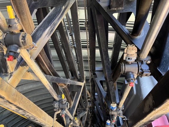 2009 Top Air TA2400 Sprayer