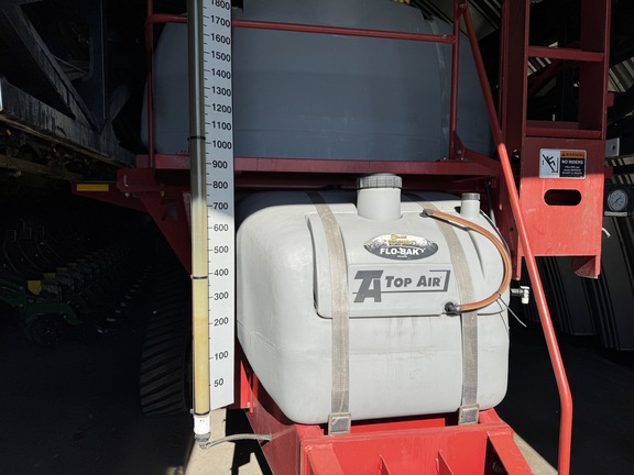 2009 Top Air TA2400 Sprayer