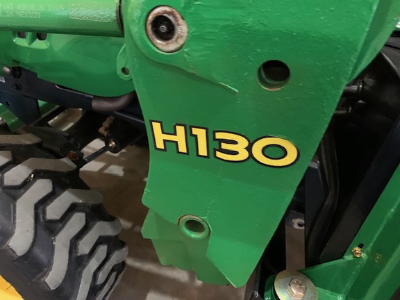 2014 John Deere 2025R Tractor Compact