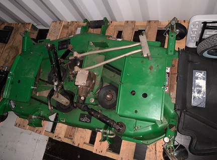 2014 John Deere 2025R Tractor Compact