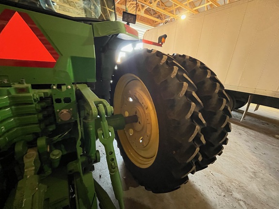 2000 John Deere 8210 Tractor