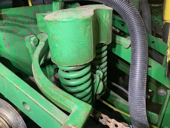 John Deere 1750 Planter
