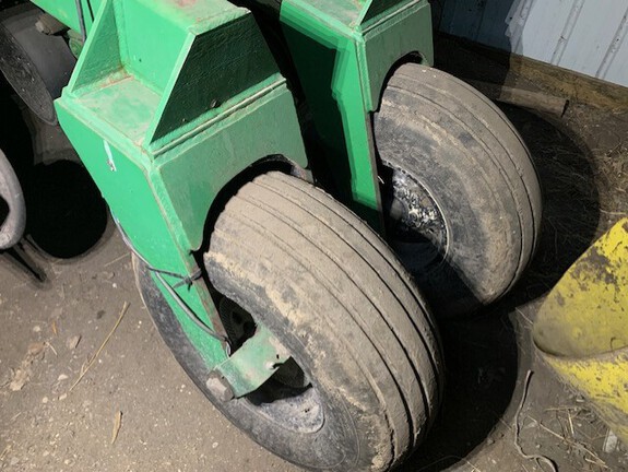 John Deere 1750 Planter