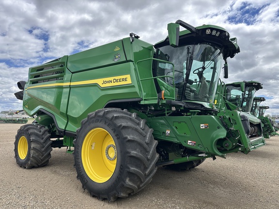 2022 John Deere X9 1100 Combine