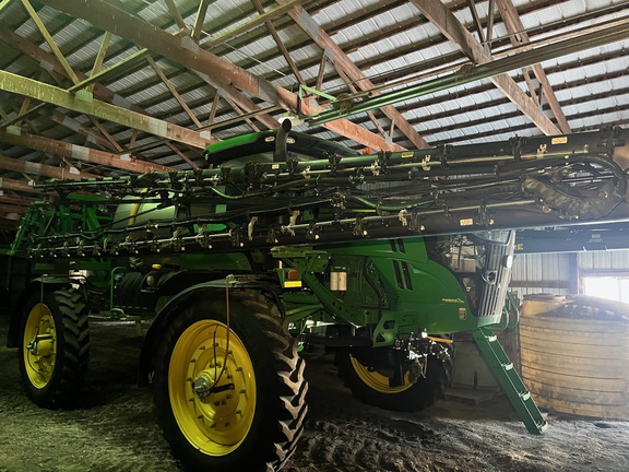 2020 John Deere R4060 Sprayer/High Clearance