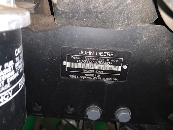 2018 John Deere 2032R Tractor Compact