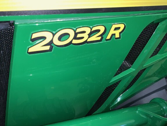 2018 John Deere 2032R Tractor Compact