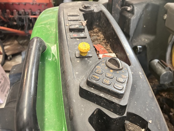 2018 John Deere 4052R Tractor Compact