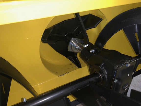 2023 John Deere 2025R Tractor Compact