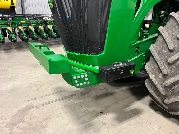 2015 John Deere 9520R Tractor 4WD