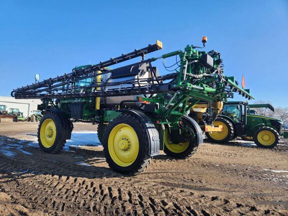 2020 John Deere R4044 Sprayer/High Clearance