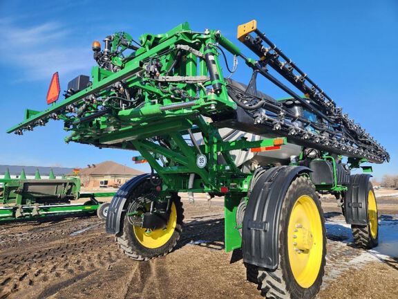 2020 John Deere R4044 Sprayer/High Clearance