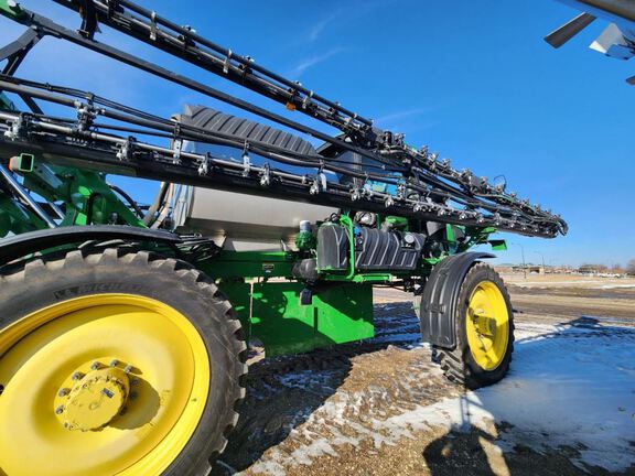 2020 John Deere R4044 Sprayer/High Clearance