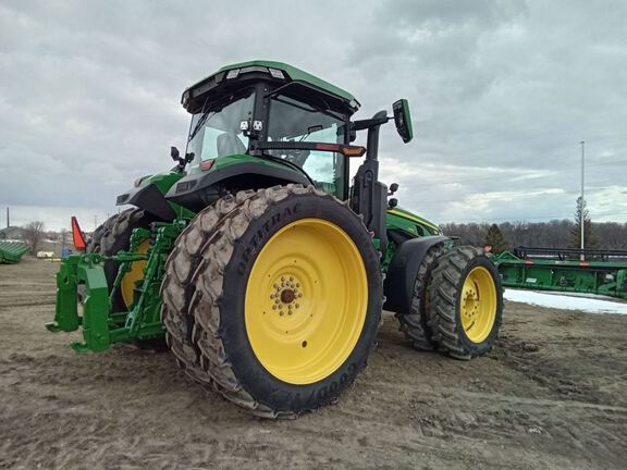 2022 John Deere 8R 340 Tractor