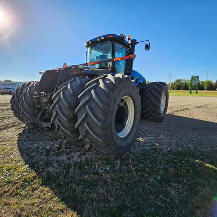 2012 New Holland T9.670 Tractor 4WD