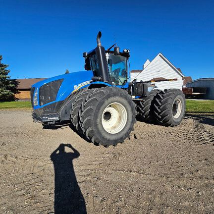 2012 New Holland T9.670 Tractor 4WD