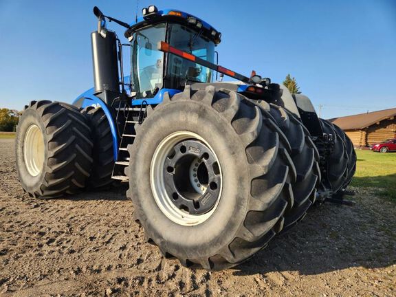 2012 New Holland T9.670 Tractor 4WD