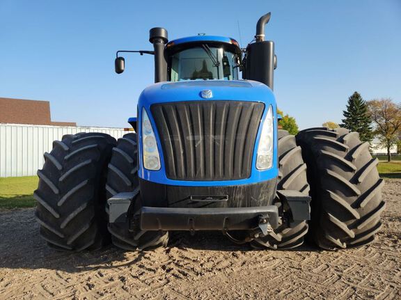 2012 New Holland T9.670 Tractor 4WD