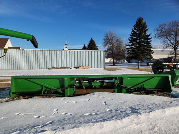 Clark Equipment 12R 22 Header Corn Head