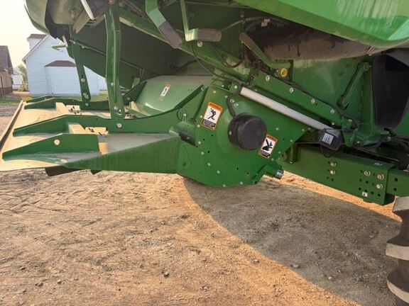 2024 John Deere S780 Combine