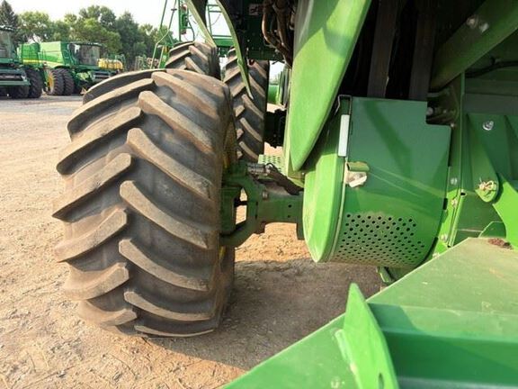 2024 John Deere S780 Combine