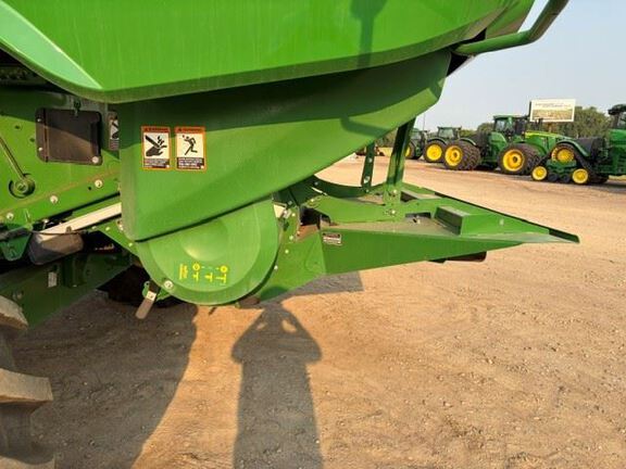 2024 John Deere S780 Combine