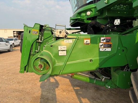 2024 John Deere S780 Combine