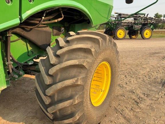 2024 John Deere S780 Combine