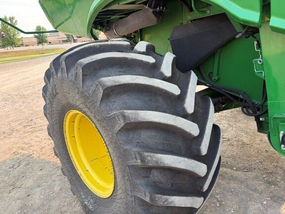 2024 John Deere S780 Combine